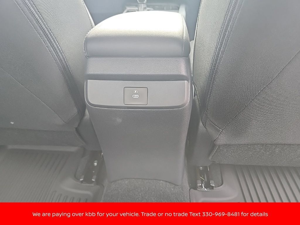New 2026 Nissan Sentra SV w/ SV Convenience Package FWD image 31