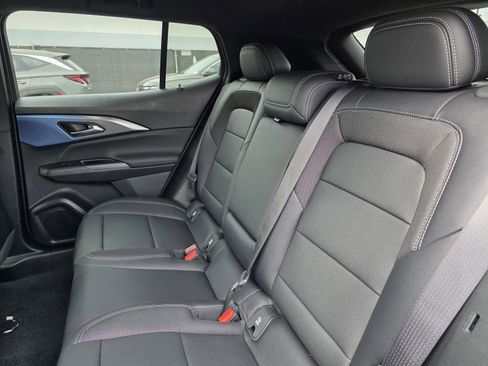 New 2026 Chevrolet Equinox EV LT image 14