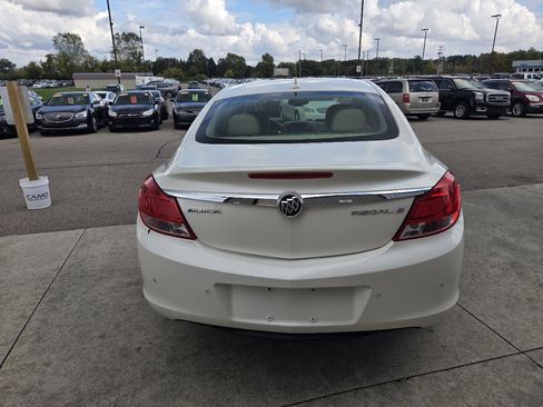 Used 2012 Buick Regal Premium image 6