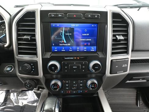 Used 2020 Ford F150 Lariat w/ Equipment Group 502A Luxury AWD/4WD image 36