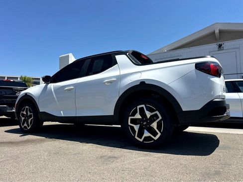 Used 2022 Hyundai Santa Cruz Limited AWD/4WD image 3