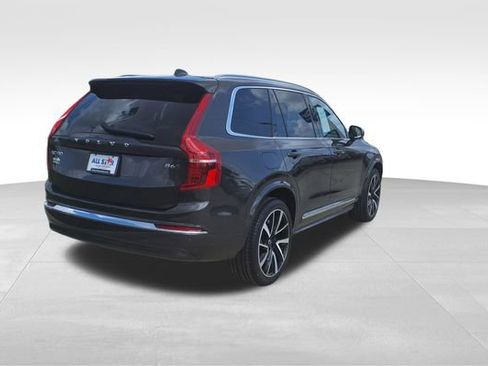 Certified 2023 Volvo XC90 B6 Plus AWD/4WD image 8