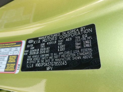Used 2016 Kia Soul + FWD image 10