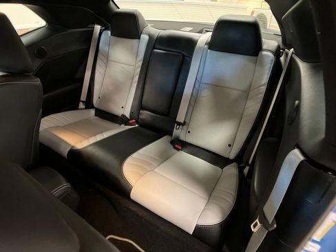 Used 2023 Dodge Challenger SRT Hellcat image 8