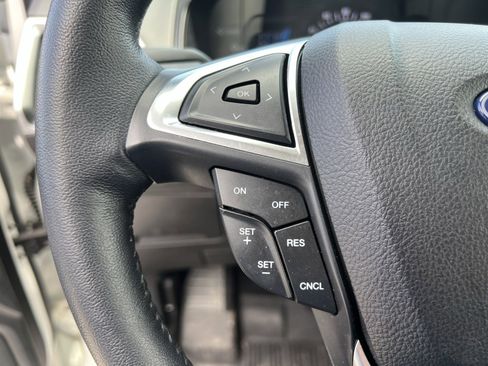 Used 2023 Ford Edge SEL w/ Convenience Package image 32