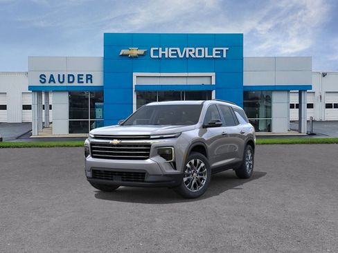 New 2026 Chevrolet Traverse LT image 8