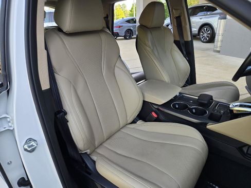 Certified 2023 Acura MDX FWD w/ Technology Package image 31