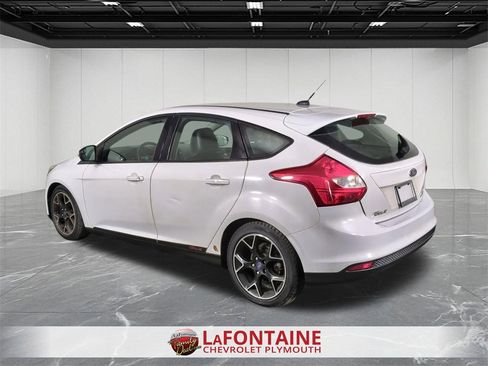 Used 2014 Ford Focus SE w/ Equipment Group 201A image 6