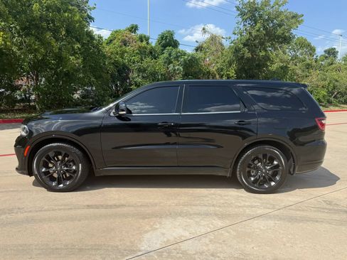 Used 2021 Dodge Durango R/T w/ Blacktop Package RWD image 2