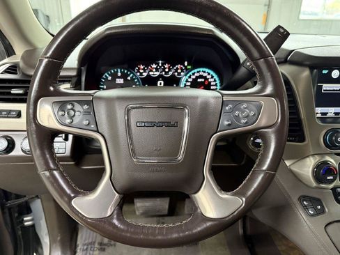 Used 2019 GMC Yukon XL Denali w/ Open Road Package AWD/4WD image 22