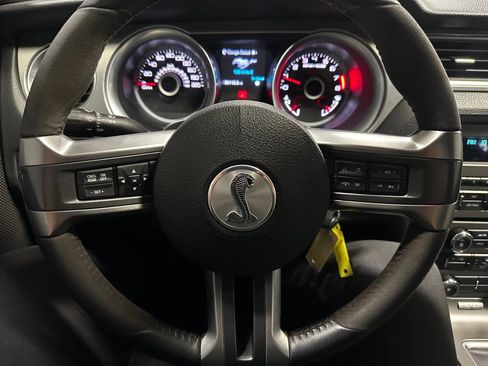 Used 2013 Ford Mustang Shelby GT500 image 20