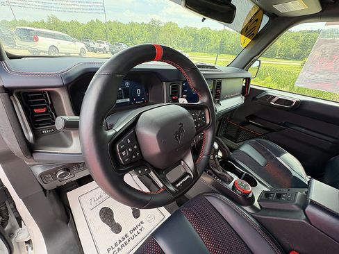 Used 2024 Ford Bronco Raptor AWD/4WD image 30