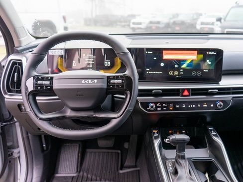 New 2026 Kia Sorento EX AWD/4WD image 14
