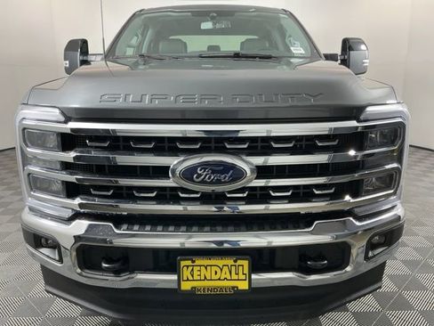 Used 2025 Ford F350 Lariat w/ FX4 Off-Road Package AWD/4WD image 2