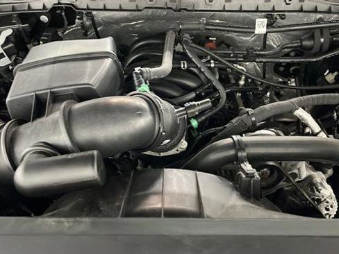 Used 2024 Ford F250 Lariat w/ Sport Appearance Package AWD/4WD image 27