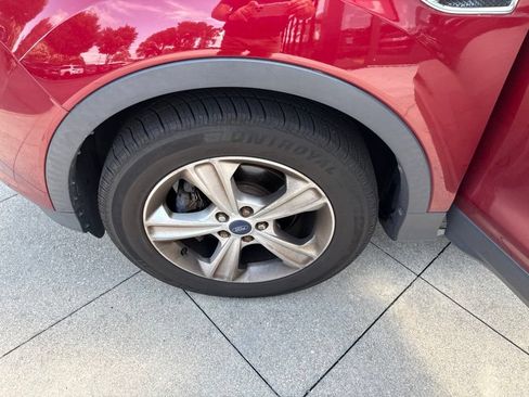 Used 2014 Ford Escape SE FWD image 22