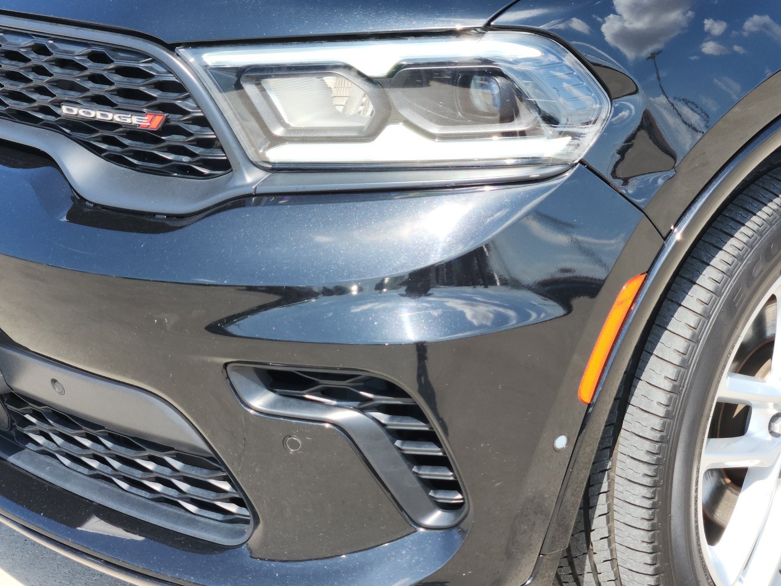 Used 2025 Dodge Durango GT AWD/4WD image 10