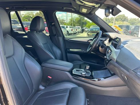 Used 2022 BMW X3 sDrive30i w/ M Sport Package RWD image 12