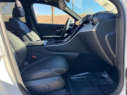 New 2026 Mercedes-Benz GLC 300 image 18