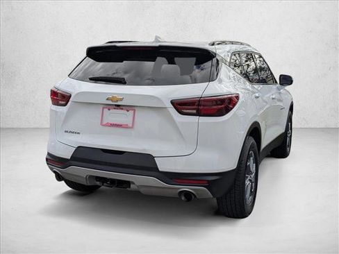 Used 2024 Chevrolet Blazer LT image 5