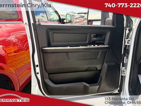 Used 2024 RAM 3500 Tradesman w/ Chrome Appearance Group AWD/4WD image 14