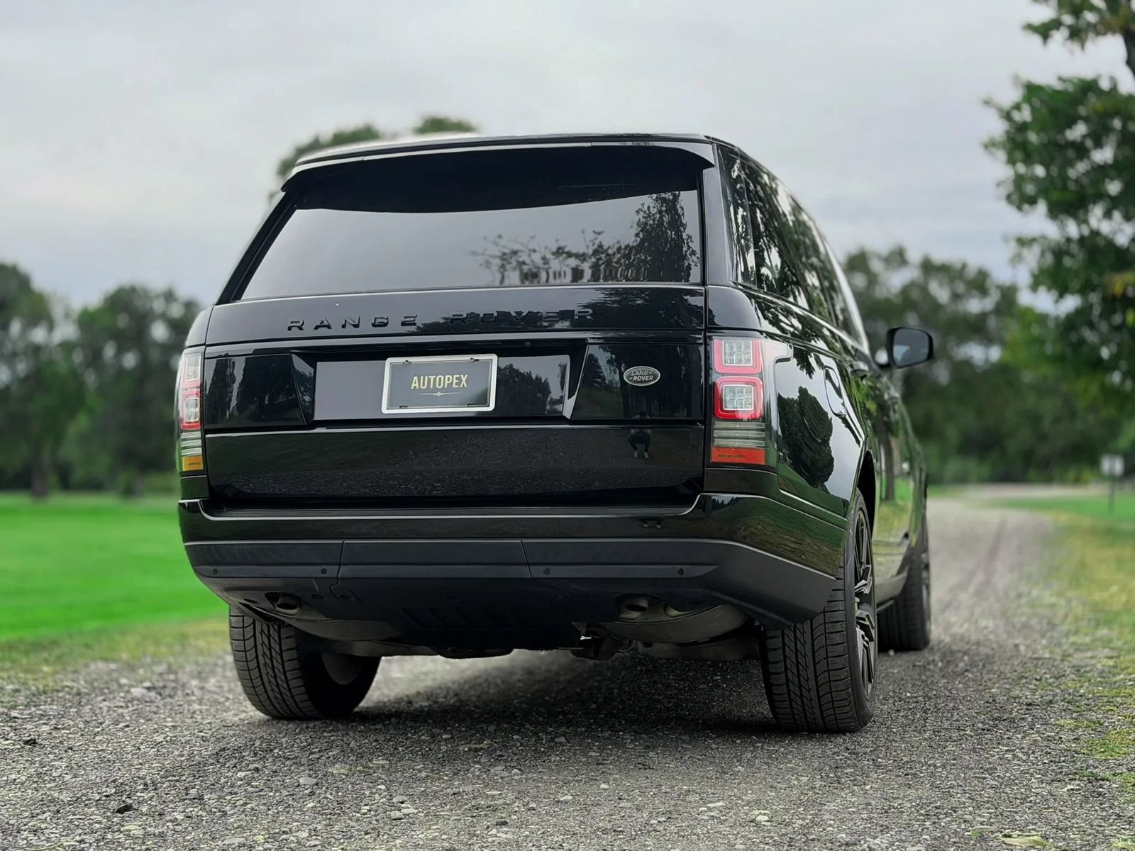 Used 2015 Land Rover Range Rover HSE AWD/4WD image 32
