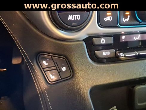 Used 2018 GMC Yukon XL SLT w/ Open Road Package image 16