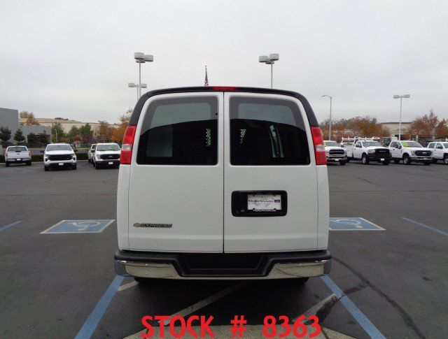 Used 2024 Chevrolet Express 2500 w/ Driver Convenience Package RWD image 4