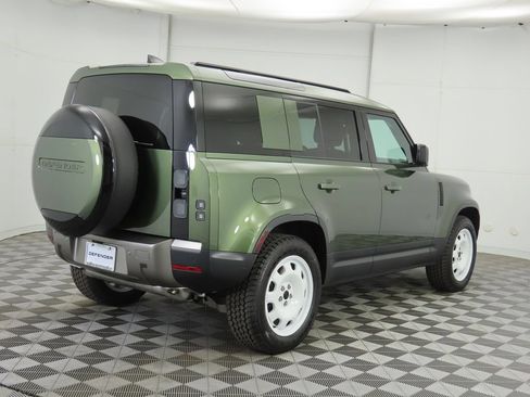 Used 2026 Land Rover Defender 110 S AWD/4WD image 5