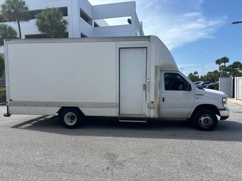 Used 2019 Ford E-350 and Econoline 350 Super Duty w/ Power Windows & Locks Group RWD image 2