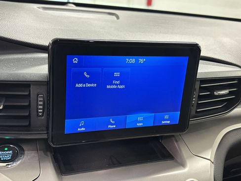 Used 2021 Ford Explorer XLT image 24