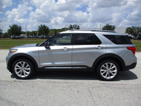 New 2024 Ford Explorer Platinum w/ Technology Package image 4