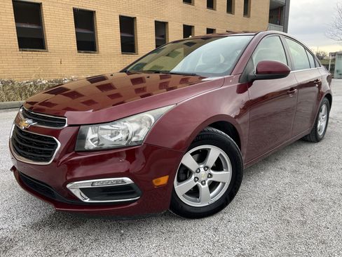 Used 2016 Chevrolet Cruze LT w/ Technology Package image 1