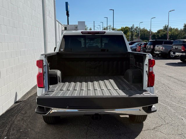 Certified 2024 Chevrolet Silverado 1500 LTZ w/ Technology Package AWD/4WD image 9