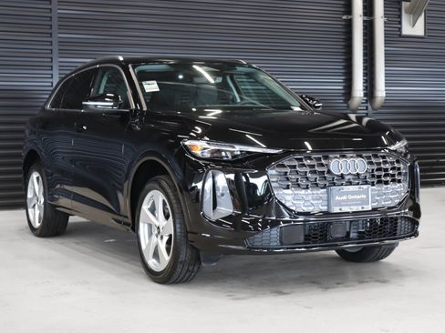 New 2025 Audi Q5 Premium Plus image 13