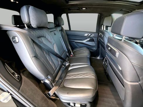 Used 2026 BMW X7 M60i AWD/4WD image 21