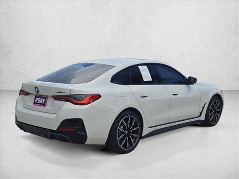 Used 2025 BMW i4 xDrive40i w/ M Sport Package AWD/4WD image 5