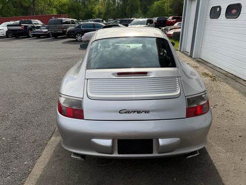 Used 2002 Porsche 911 GT3 RS image 5