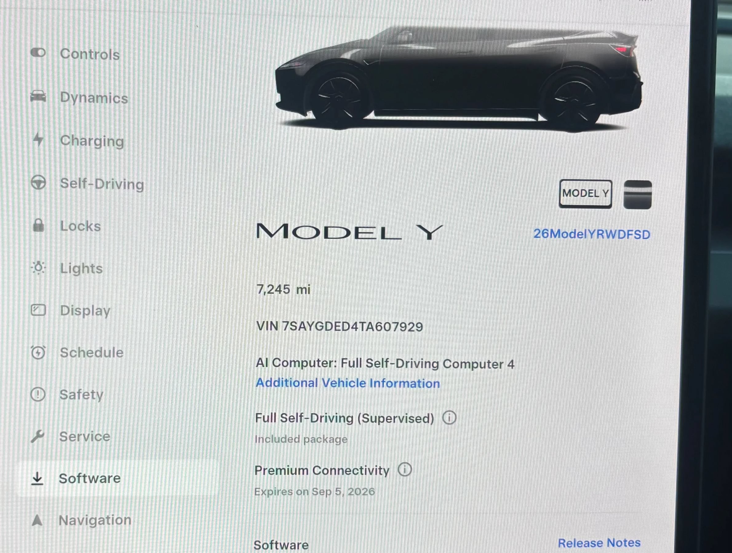 Used 2026 Tesla Model Y 2WD image 9