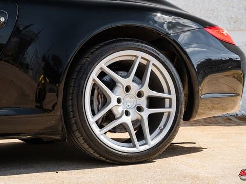 Used 2011 Porsche 911 Carrera image 35