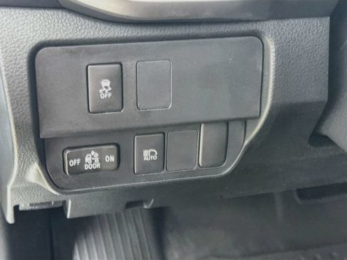 Certified 2023 Toyota Tacoma SR5 w/ Technology Package AWD/4WD image 11