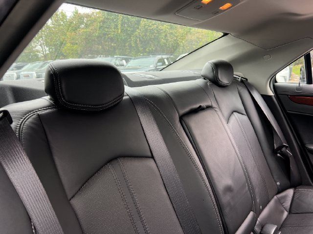 Used 2012 Cadillac CTS Luxury RWD image 28