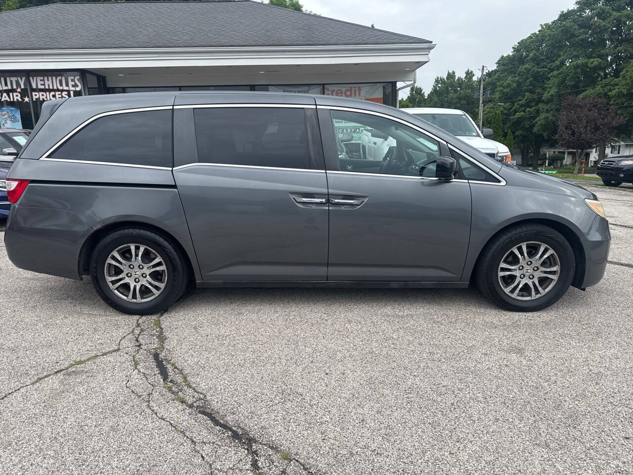 Used 2011 Honda Odyssey EX image 6