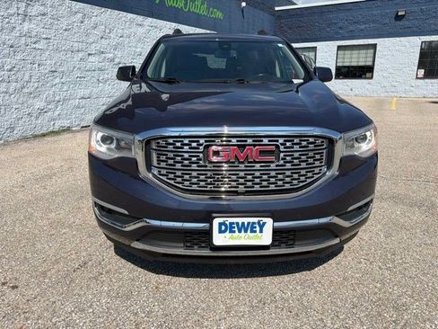 Used 2019 GMC Acadia Denali w/ Technology Package AWD/4WD image 8