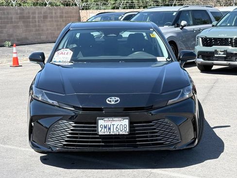 Used 2025 Toyota Camry LE FWD image 3