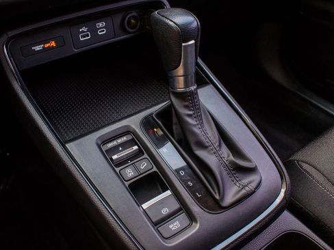 Used 2024 Honda CR-V EX image 26