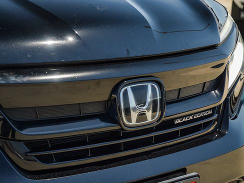 Used 2022 Honda Pilot Black Edition image 10