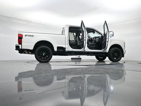 New 2026 Ford F250 Lariat w/ Black Appearance Package AWD/4WD image 50