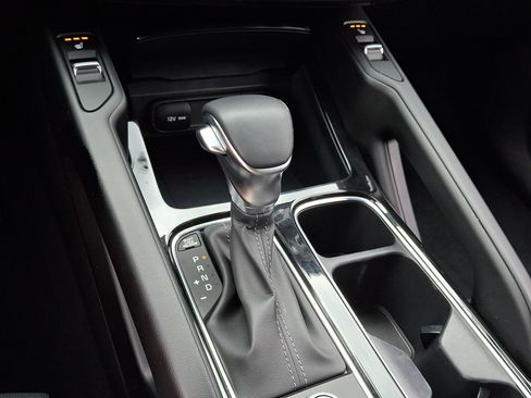 Certified 2024 Kia Telluride S FWD image 13