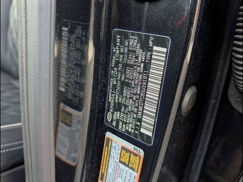 Used 2025 Genesis GV70 3.5T Sport w/ Sport Advanced Package AWD/4WD image 35